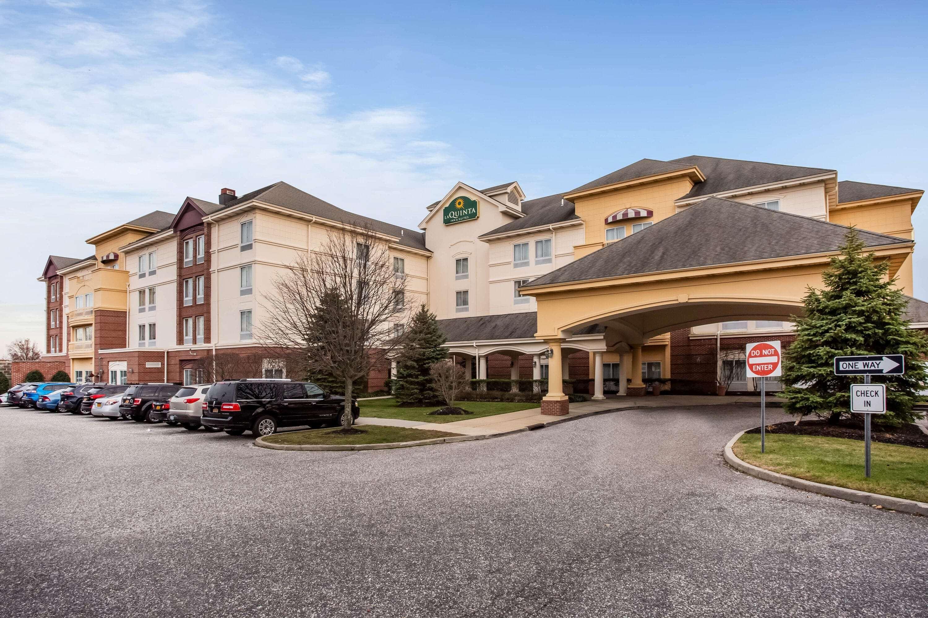 La Quinta By Wyndham Islip - Macarthur Airport Bohemia Eksteriør bilde