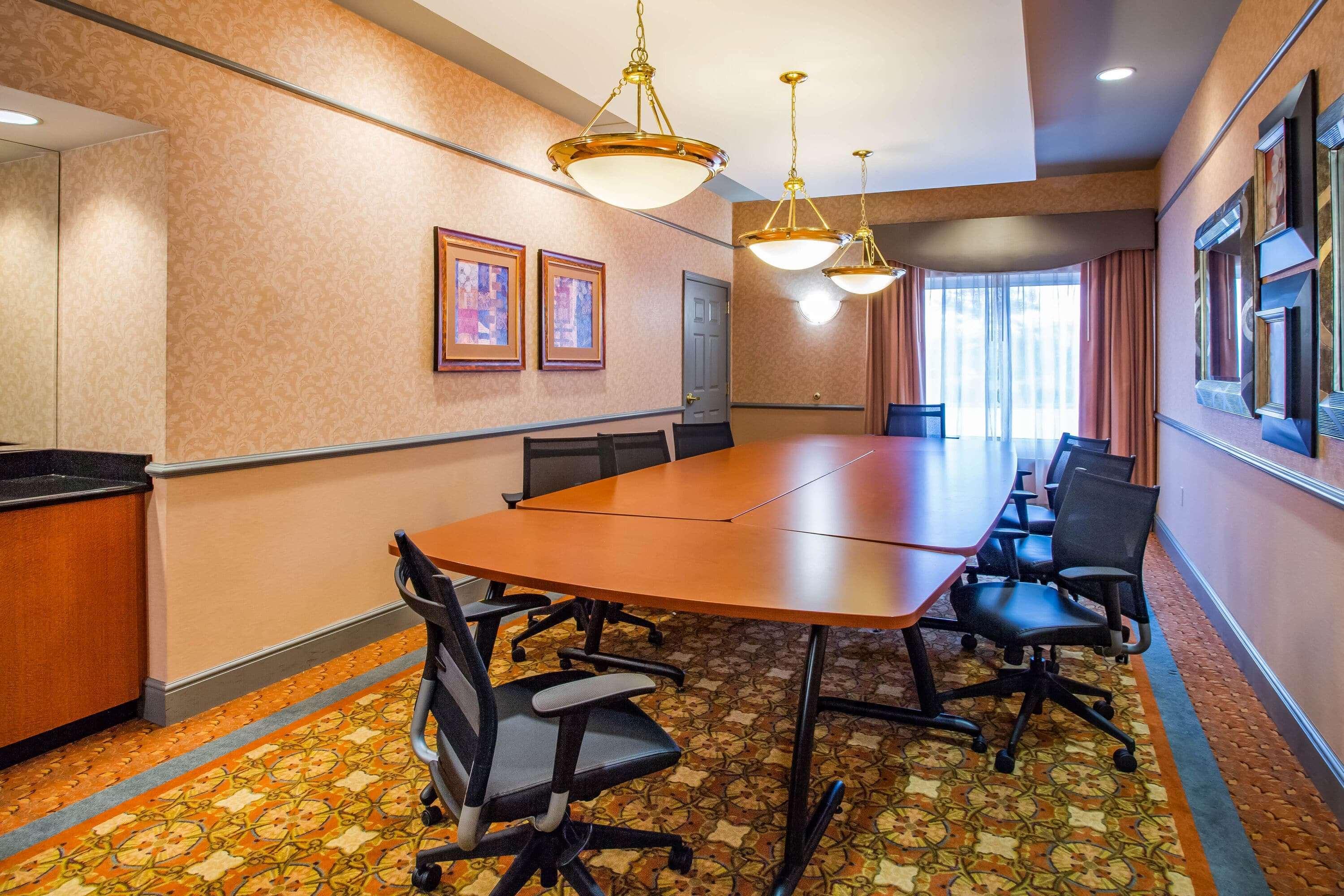 La Quinta By Wyndham Islip - Macarthur Airport Bohemia Eksteriør bilde