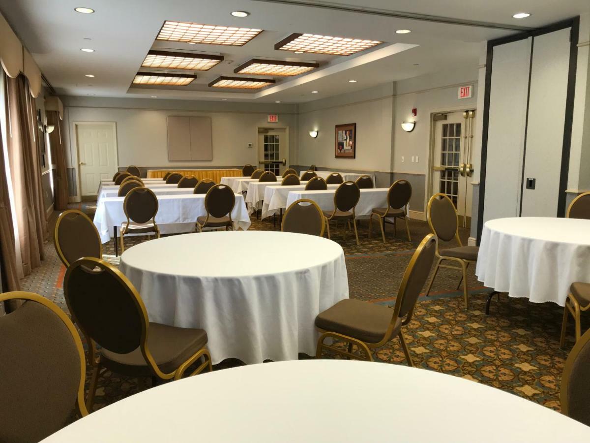 La Quinta By Wyndham Islip - Macarthur Airport Bohemia Eksteriør bilde